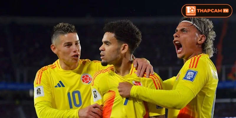 Colombia là đội tuyển ghi điểm với lối đá pressing có chiều sâu. 